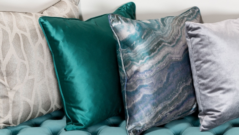 Zinc Decoration Cushions 