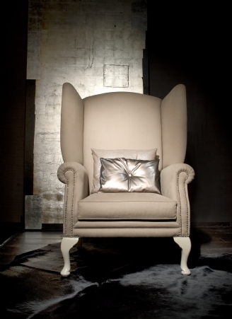 Viceroy Wing Chair white