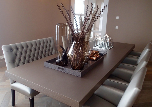 Avalon Dining table Avalon Dining table