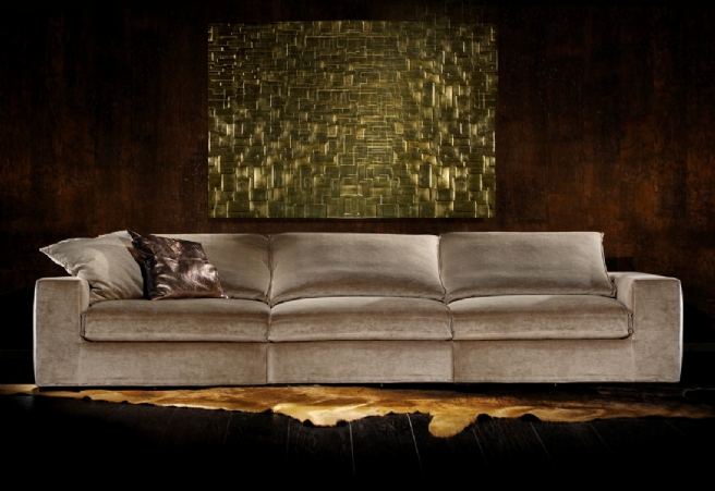 Eric Kuster Sofa Hilton